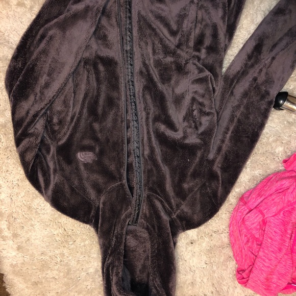 NEW NORTH FACE JACKET - Picture 5 of 8